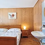 Апартаменты Shangri La By Interhome Гриндельвальд